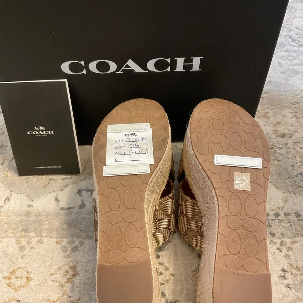 Coach Tan Signature Canvas Wedge Espadrille Slides size 7